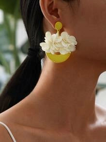Yellow Floral Decor Drop Earrings